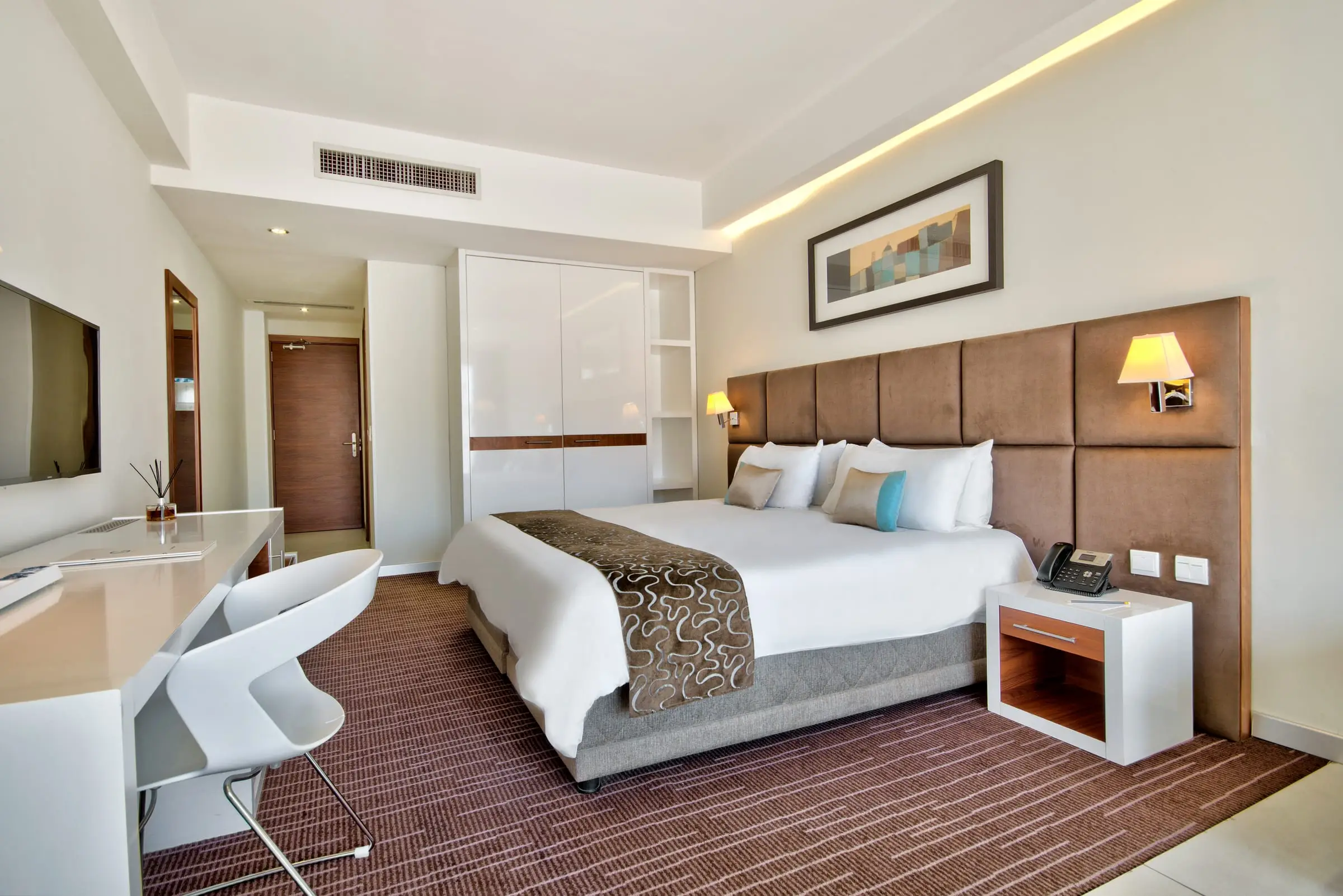 A junior suite at The George, St Julian’s