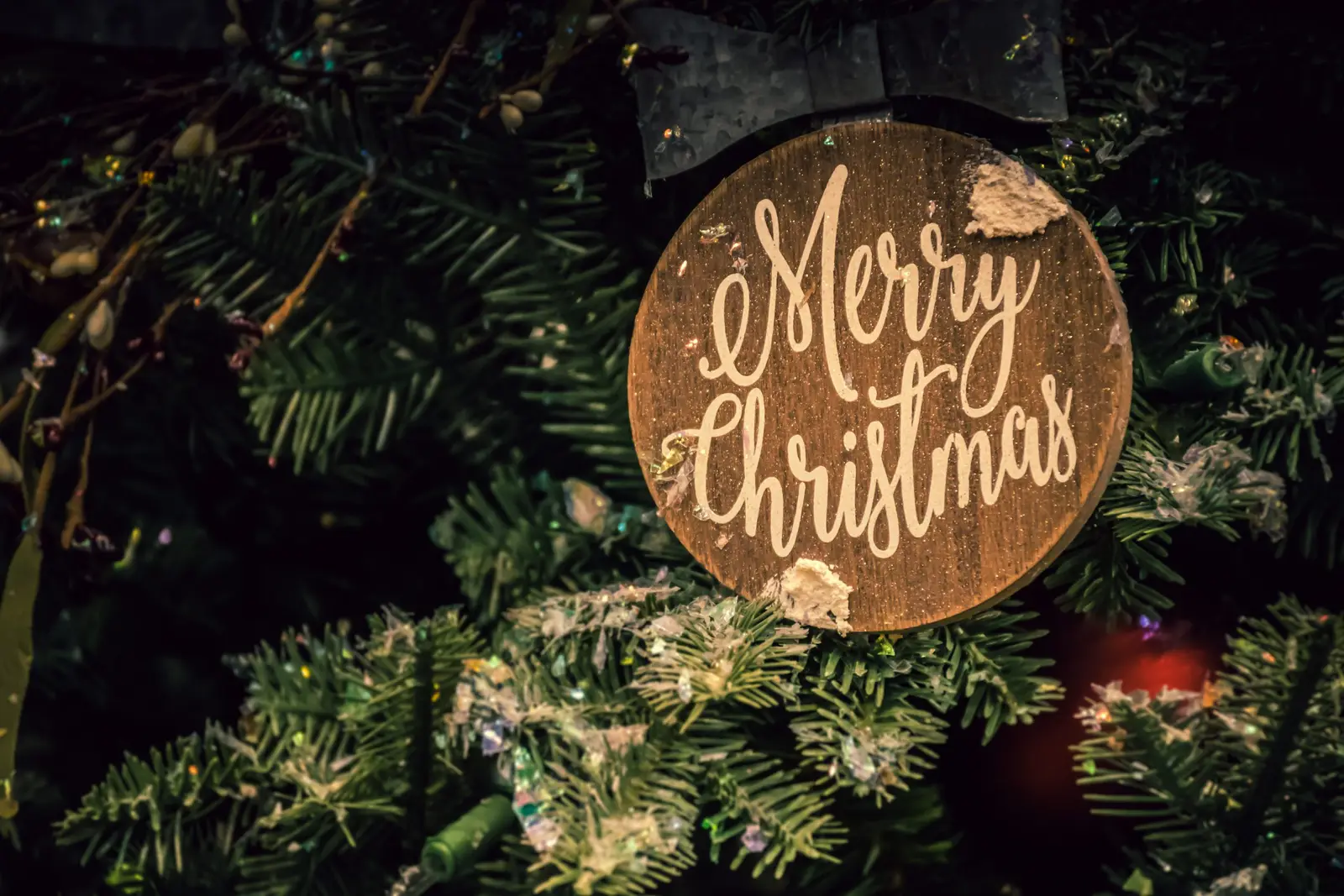 Season’s Greetings from COM and our Partners