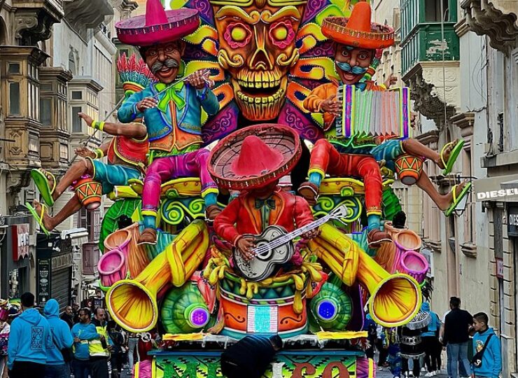 A_Traditional_Carnival_Float_in_Malta,_showcasing_the_traditions_of_Mexico
