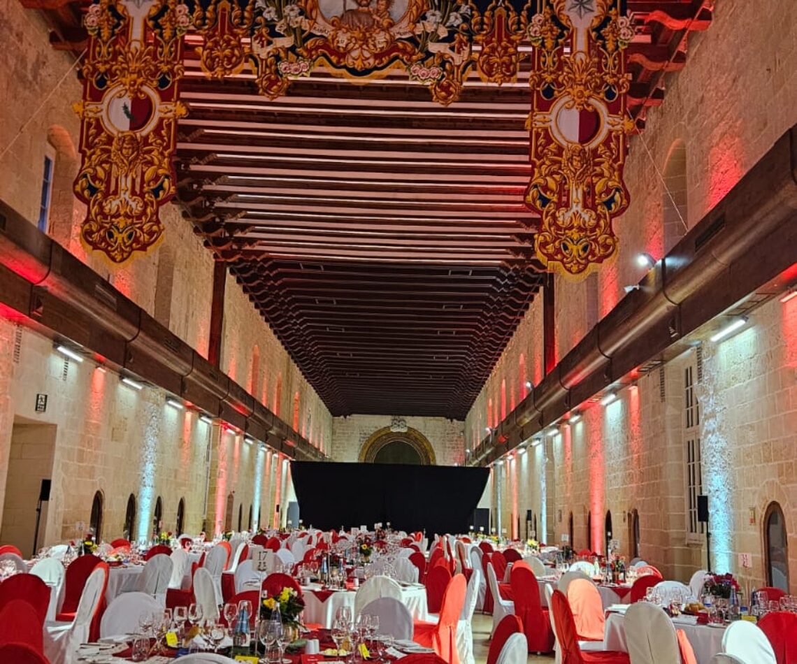Sacra Infermeria round tables